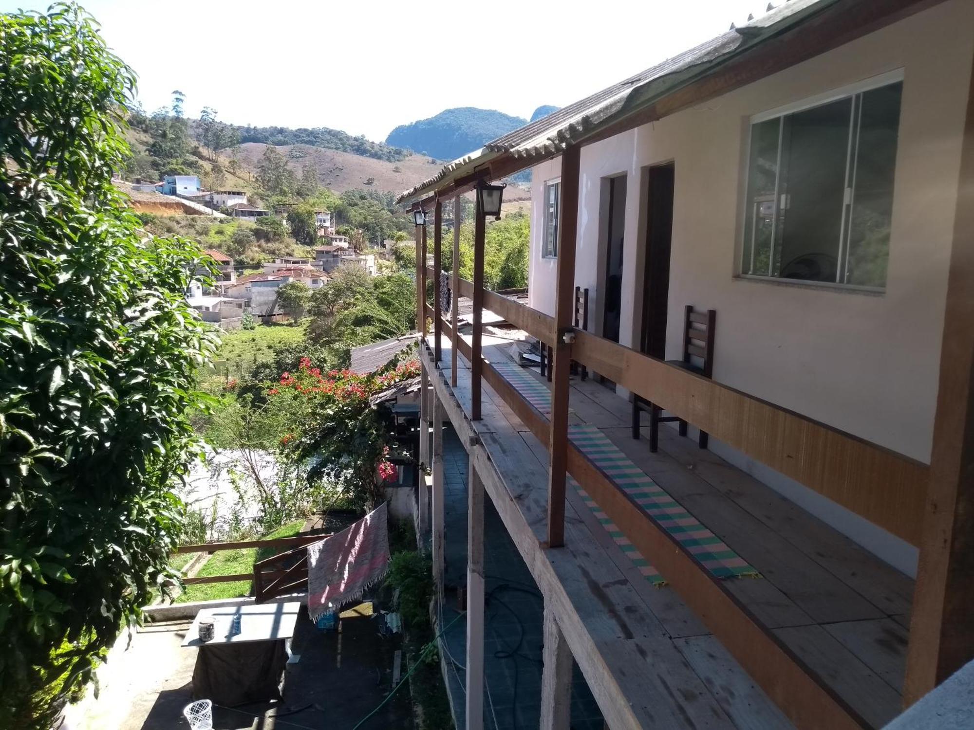 Pousada Hospedaria Santa Clara Santa Rita de Jacutinga Exterior foto