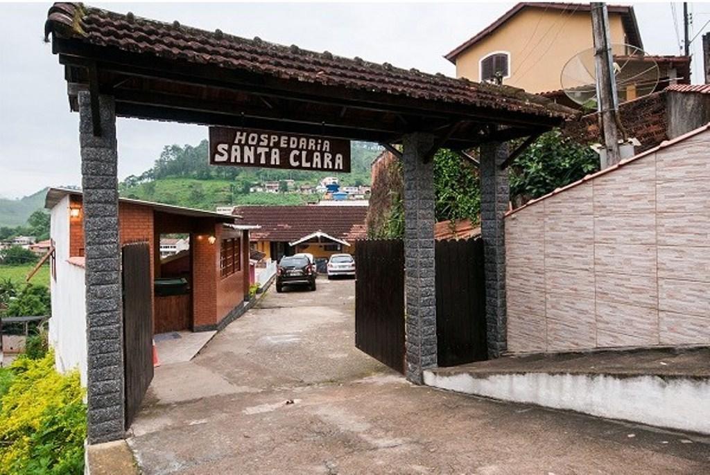 Pousada Hospedaria Santa Clara Santa Rita de Jacutinga Exterior foto